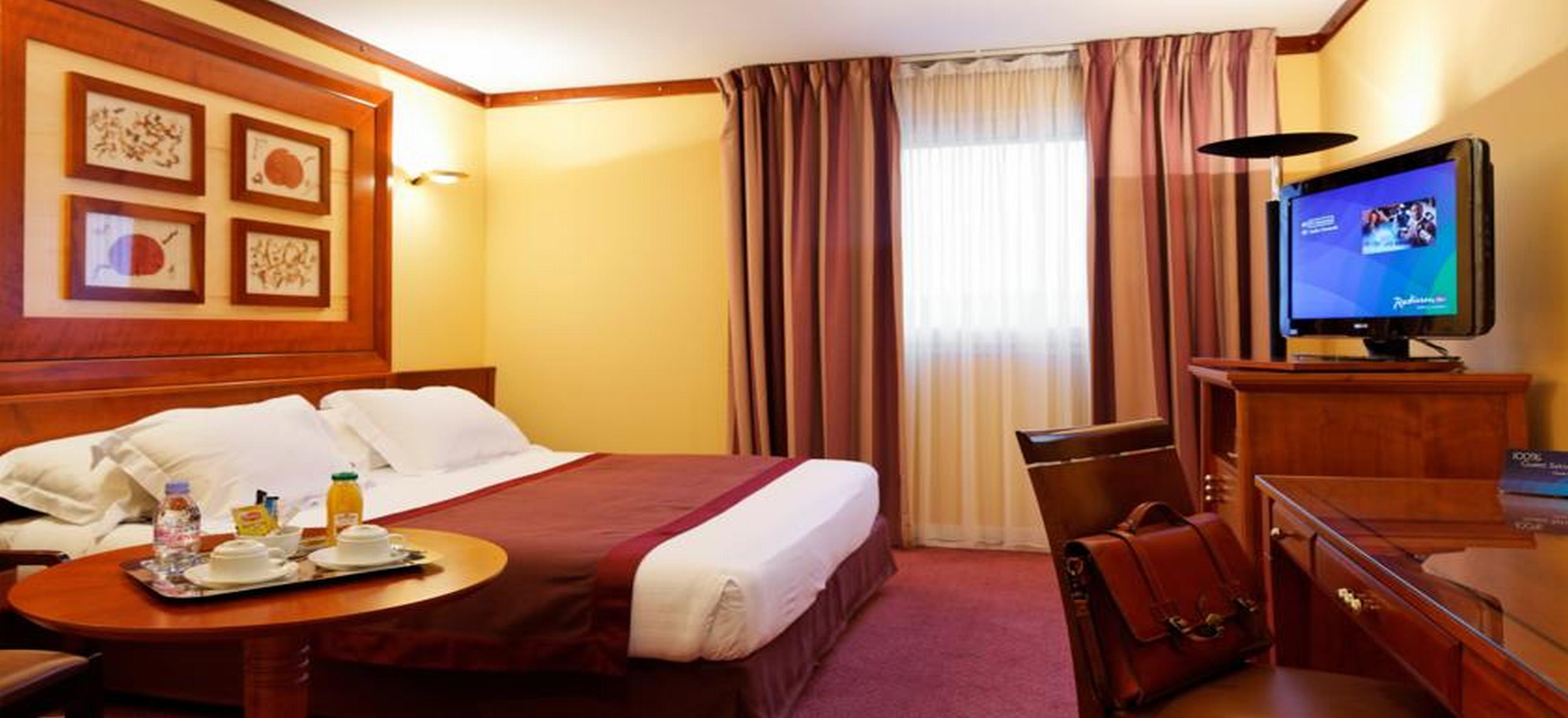 The Jangle - Paris - Charles De Gaulle - Airport Hotel Le Mesnil-Amelot
