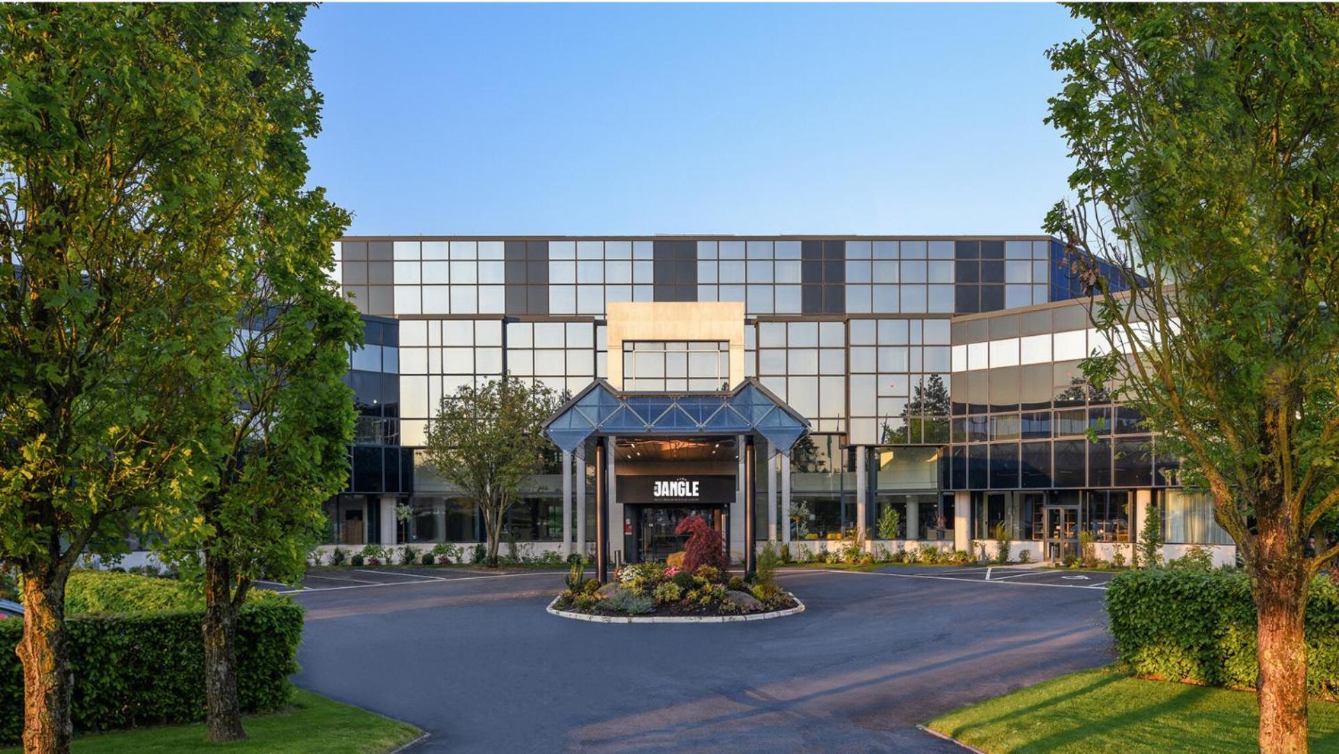 The Jangle - Paris - Charles De Gaulle - Airport Le Mesnil-Amelot
