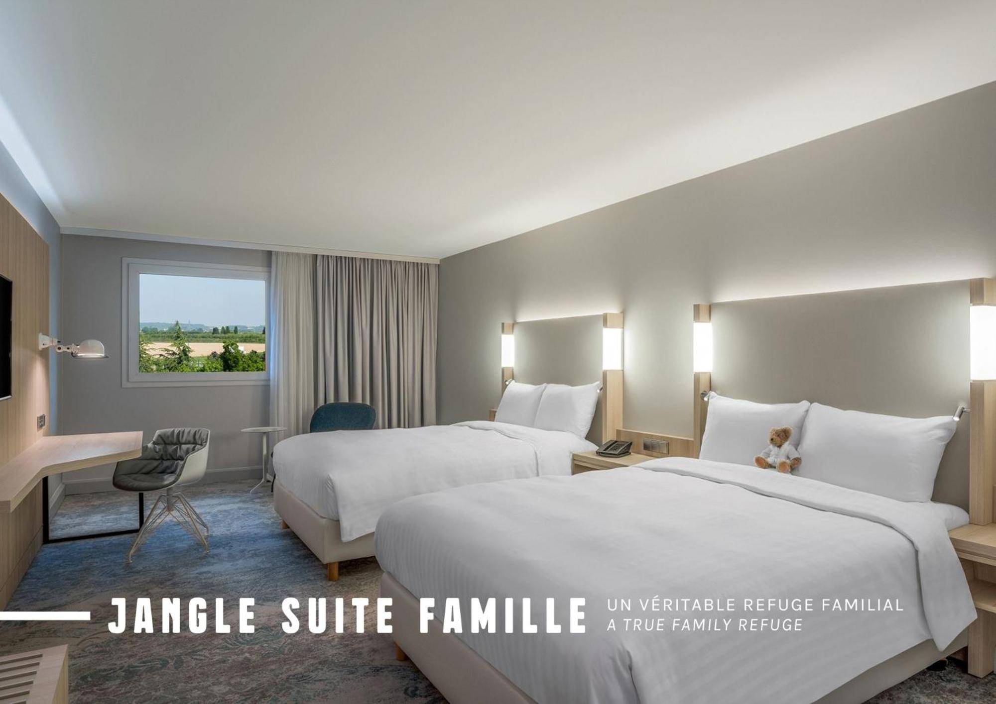 The Jangle - Paris - Charles De Gaulle - Airport Le Mesnil-Amelot